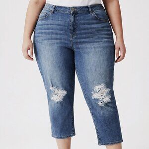 Lane Bryant Medium Wash Distressed Lace Patch Cropped Denim Jeans Womens Plus 22